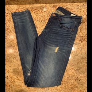 Blank NYC skinny classique ripped jeans